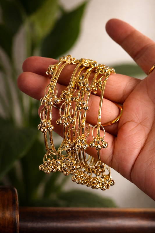 Golden Delicate Gungroo (8)