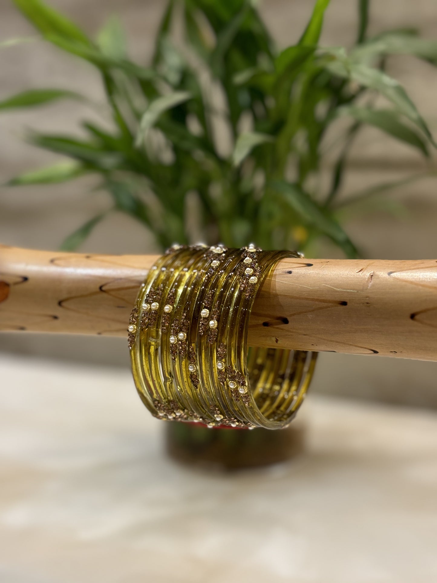 Saraswati Mehendi Glow Bangles