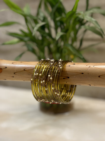 Saraswati Mehendi Glow Bangles
