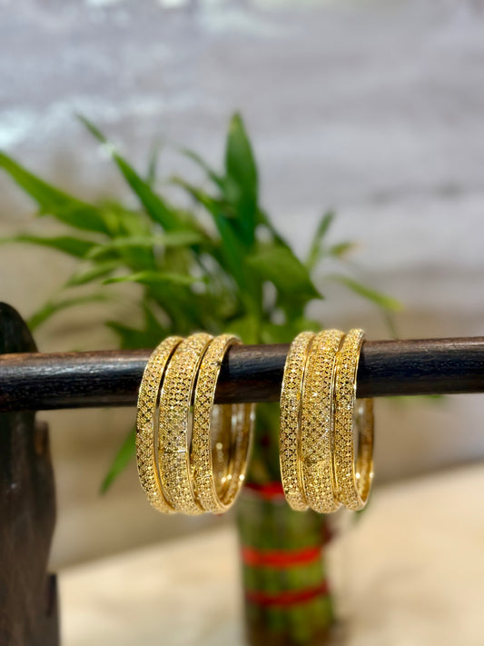 Aaradhya  Gold Kada-Bangle Set