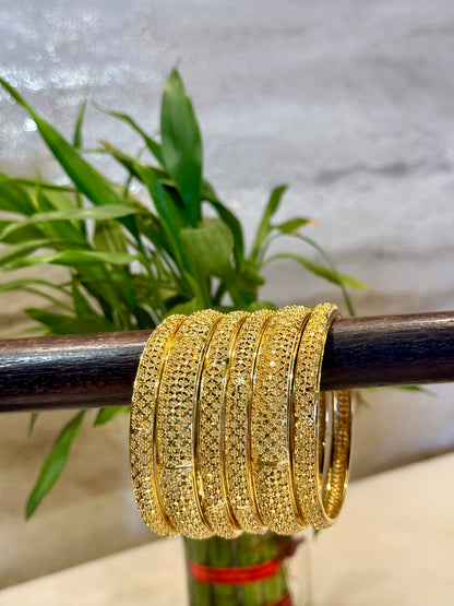 Aaradhya  Gold Kada-Bangle Set